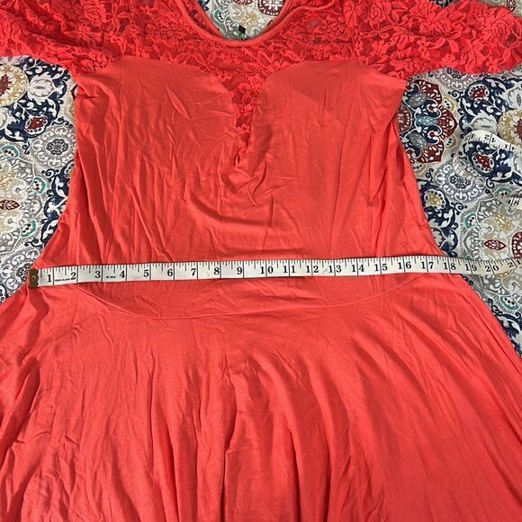 Plus size Dresses  - Picture 7 of 7